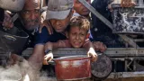 gaza affamee le monde impuissant lonu sonne lalarme face a une crise humanitaire sans precedent