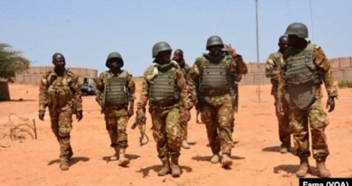 mali-plus-de-30-militaires-aux-arrets