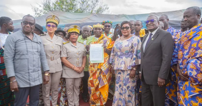 elinzue-le-nouveau-chef-nanan-assoumou-baka-ii-officiellement-intronise