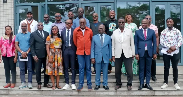 organisation-devenements-de-nouvelles-mesures-au-palais-de-la-culture