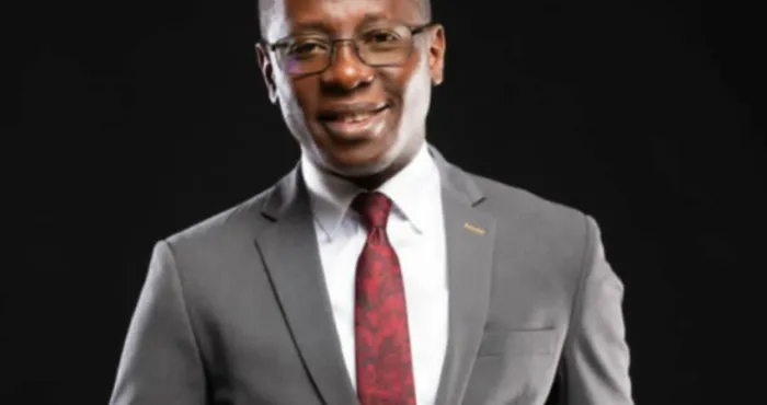 emmanuel-amegnito-je-garde-de-la-cote-divoire-des-souvenirs-de-resilience-despoir-et-de-fraternite