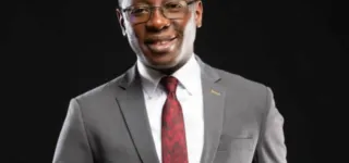 emmanuel-amegnito-je-garde-de-la-cote-divoire-des-souvenirs-de-resilience-despoir-et-de-fraternite