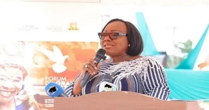 guiglo-anne-desiree-ouloto-appelle-louest-ivoirien-a-dire-non-a-la-violence-et-au-desordre