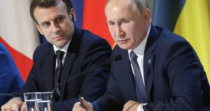 ukraine-macron-met-poutine-en-garde