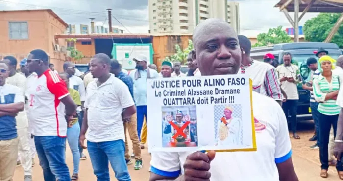 ouagadougou-en-deuil-la-depouille-de-lactiviste-alino-faso-rapatriee-au-burkina-la-tension-monte-avec-la-cote-divoire