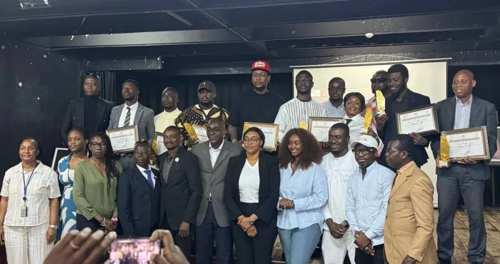 la-5eme-edition-de-la-journee-mondiale-de-la-photographie-celebree-a-linsaac
