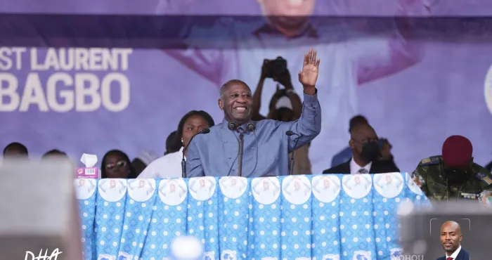 radie-de-la-liste-electorale-gbagbo-depose-malgre-tout-ses-dossiers-a-la-cei-ce-lundi