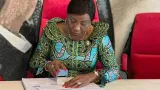 dossier de candidature kandia fait signer les documents de ouattara