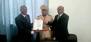 tonpki-un-nouveau-directeur-sanitaire-prend-fonction