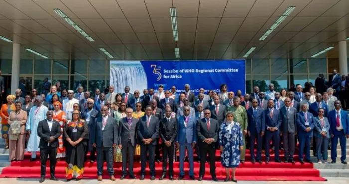 sante-et-prosperite-lafrique-trace-une-nouvelle-voie-a-lusaka