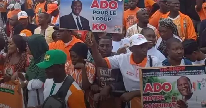 depot-du-dossier-de-candidature-de-ouattara-un-plan-de-circulation-mis-en-place