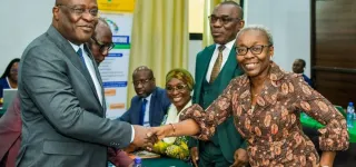 enseignement-dans-les-lycees-de-jeunes-filles-plus-de-45-educateurs-en-formation