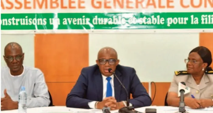 election-du-president-de-loia-cafe-cacao-des-changements-sannoncent