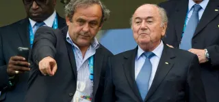 apres-dix-ans-de-procedure-dans-laffaire-descroquerie-a-la-fifa-platini-et-blatter-definitivement-acquittes