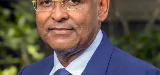 le-premier-ministre-patrick-achi-face-a-la-presse-le-lundi