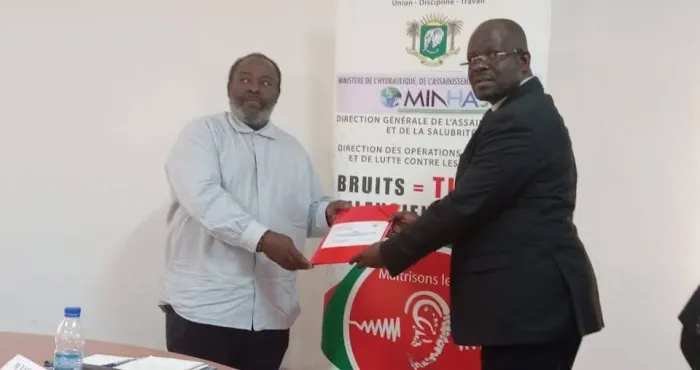lutte-contre-linsalubrite-et-nuisance-sonore-le-code-de-lhygiene-enseigne-aux-vendeurs-de-garba