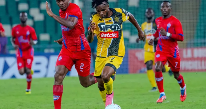 football-ivoirien-ligue-1-une-journee-de-surprises-et-de-duels-serres