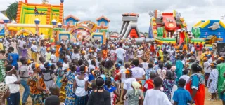 songon-la-caravane-vacances-loisirs-2025-boucle-en-fanfare