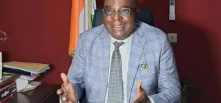 le-maire-de-dabou-a-propos-de-la-candidature-de-ouattara-notre-espoir-ne-sombre-pas