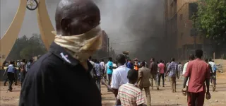 niger-le-g25-fait-barrage-aux-militaires