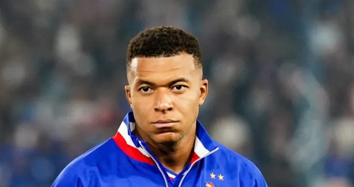 kylian-mbappe-confie-je-ne-conseillerais-jamais-a-mon-enfant-de-mettre-les-pieds-dans-le-monde-du-foot