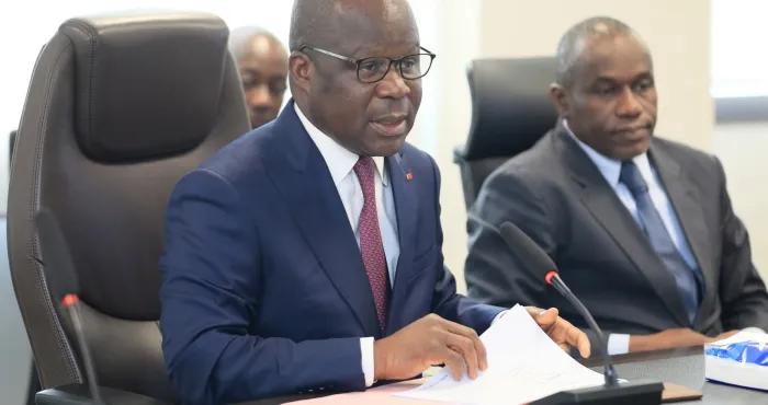 dialogue-social-dimba-pierre-a-lecoute-des-enseignants-de-linfas