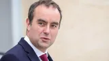 france le premier ministre lecornu sous tension entre des oppositions et des mouvements sociaux