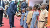 rentree scolaire 2025 2026 le gouvernement distribue plus de 4 millions de kits scolaires