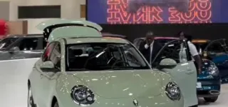 secteur-automobile-en-plein-essor-la-2e-edition-du-salon-trace-la-voie-dun-developpement-durable-en-cote-divoire