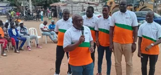 forum-citoyen-a-adjame-chateau-les-recettes-de-solomann-abraham-sanogo-president-epr-pour-une-presidentielle-apaisee