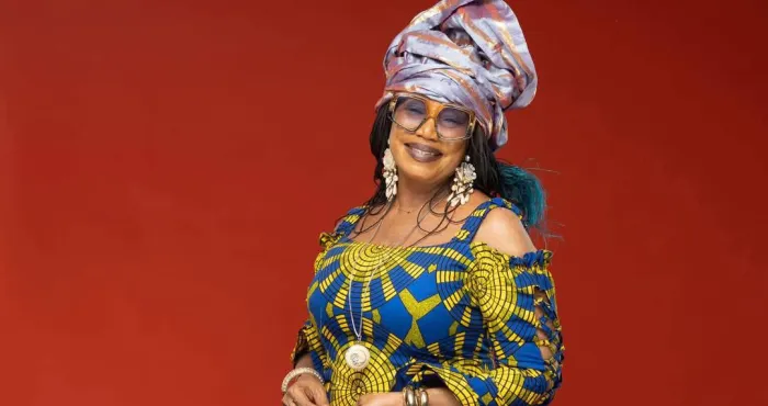 akissi-delta-annonce-sa-nouvelle-serie-et-met-en-garde
