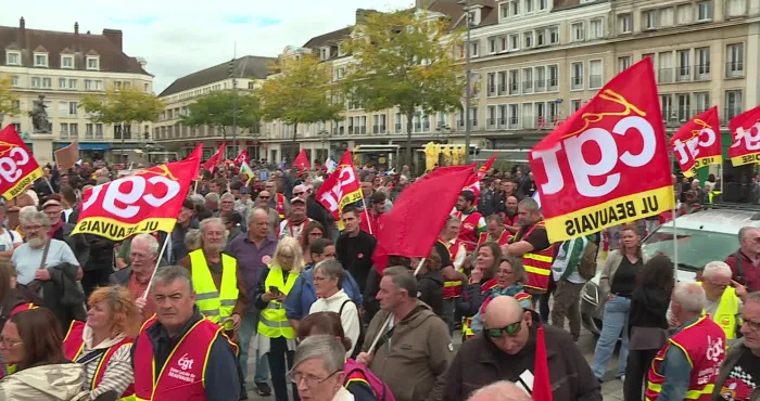 france-plus-de-100-000-manifestants-attendus-a-paris-ce-jeudi-18-septembre