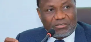 mines-le-sous-sol-ivoirien-attire-les-prospecteurs