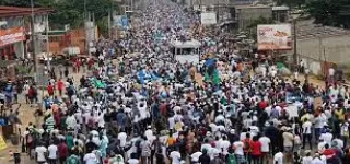 le-front-commun-ppa-ci-pdci-rda-annonce-une-grande-marche-pacifique-le-samedi-4-octobre-a-abidjan