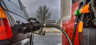 station-service-le-prix-du-carburant-reste-inchange-en-octobre