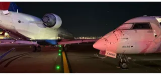 collision-entre-deux-avions-a-laeroport-de-new-york-une-personne-blessee