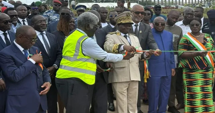 yamoussoukro-un-nouveau-lycee-professionnel-inaugure