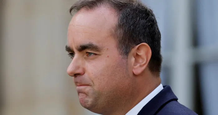 france-emmanuel-macron-donne-jusqua-ce-dimanche-soir-a-sebastien-lecornu-pour-former-son-gouvernement