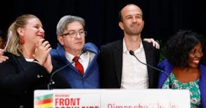 france-tourbillon-politique-la-france-insoumise-lfi-exige-la-demission-de-macron-apres-la-chute-du-gouvernement-de-lecornu