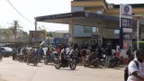 penurie de carburant au mali le gouvernement rassure les populations