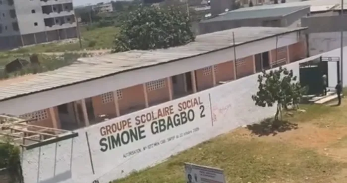 demolition-de-lecole-primaire-simone-gbagbo-2-la-mairie-de-port-bouet-sexplique