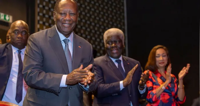 le-president-ouattara-salue-un-film-qui-retrace-des-annees-dengagement-au-service-de-la-nation