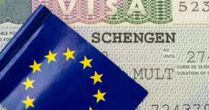 voyage-dans-lespace-schengen-de-nouvelles-dispositions-pour-les-passeports