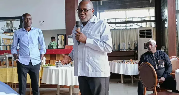 inauguration-de-la-mosquee-hadja-salamata-mariam-la-reconnaissance-de-malick-tohe-aux-dirigeants-du-football-ivoirien