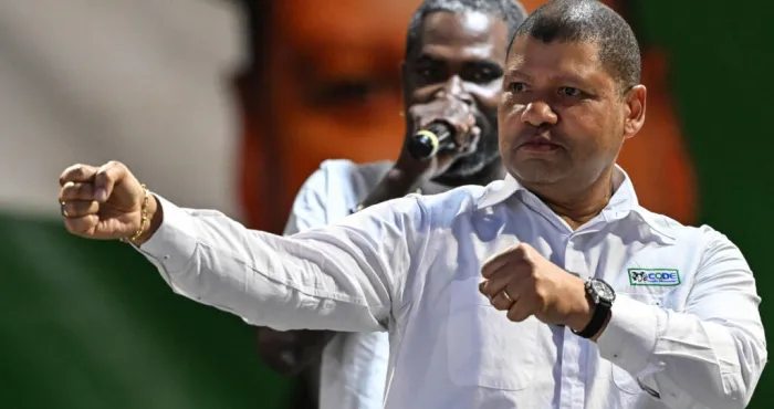 presidentielle-2025-billon-declare-sa-flamme-a-abobo