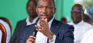 mamadou-toure-porte-parole-adjoint-du-rhdp-et-du-gouvernement-ceux-qui-utilisent-la-voie-de-la-violence-repondront-devant-la-loi