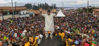 presidentielle-au-cameroun-issa-tchiroma-insiste-sur-sa-victoire-et-sort-les-chiffres