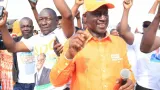 adama bictogo intensifie ses actions dans les quartiers de port bouet 2 et sicogi pour expliquer la vision de ouattara