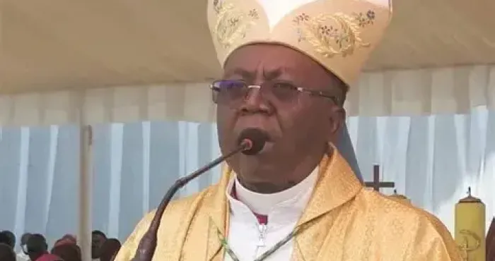 cameroun-mgr-paul-lontsie-keune-condamne-la-fraude-electorale-et-exige-le-respect-de-la-verite-des-urnes
