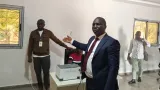 incendie de son siege la cei insiste le processus electoral se deroulera normalement a yamoussoukro